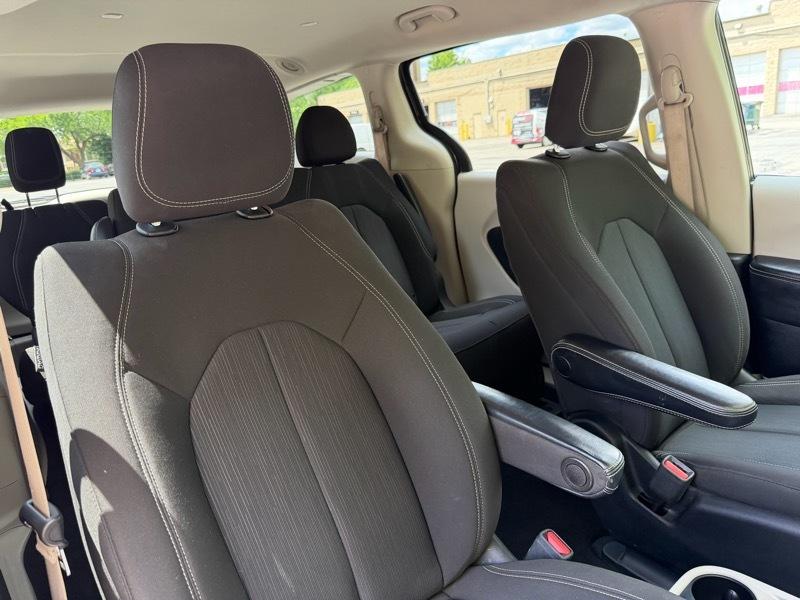 Chrysler Voyager L 2020