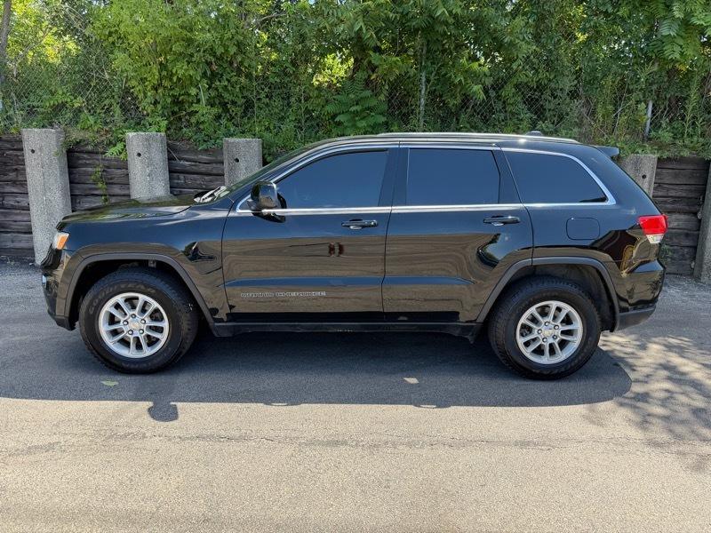 Jeep Grand Cherokee Laredo 4x2 2019