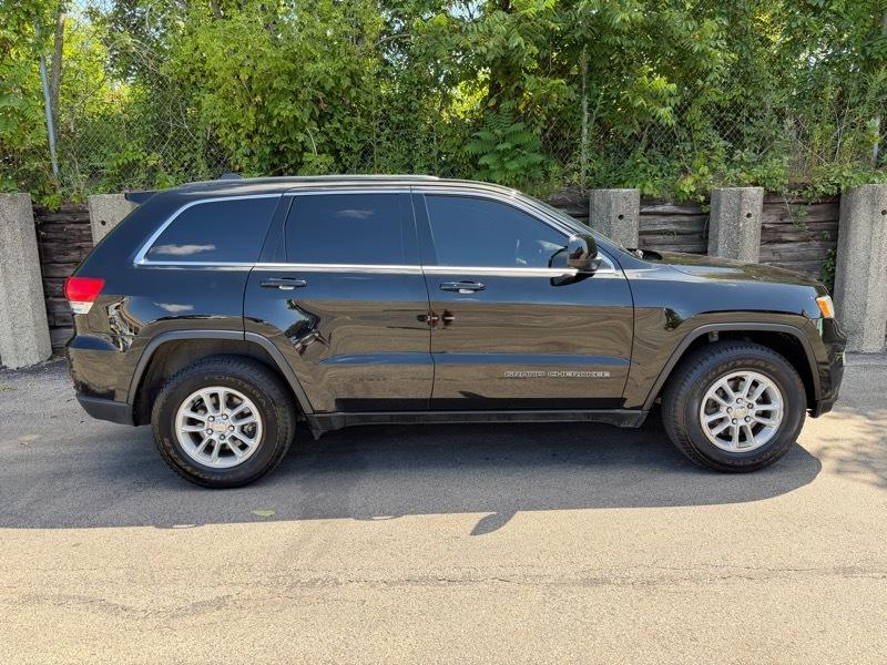 Jeep Grand Cherokee Laredo 4x2 2019
