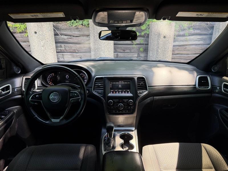 Jeep Grand Cherokee Laredo 4x2 2019