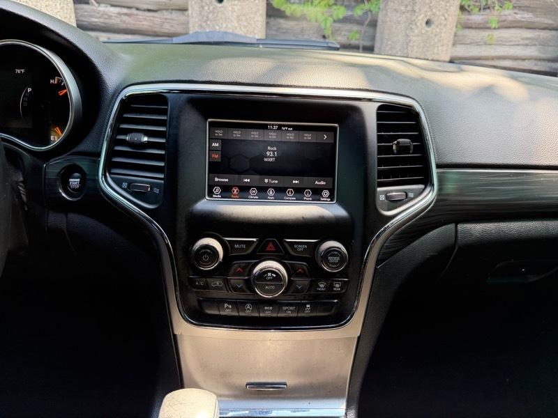 Jeep Grand Cherokee Laredo 4x2 2019