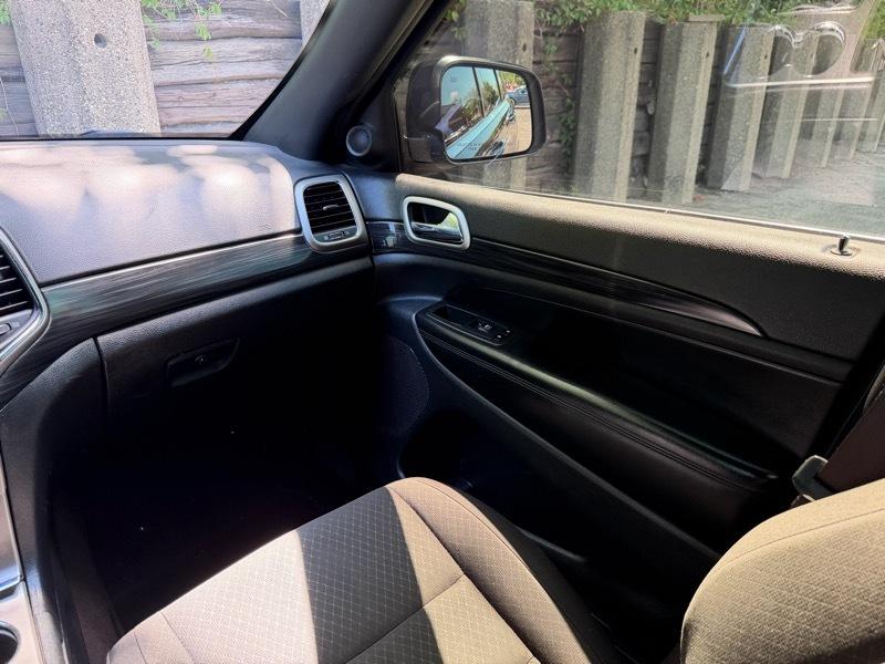 Jeep Grand Cherokee Laredo 4x2 2019