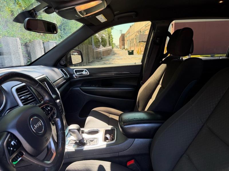Jeep Grand Cherokee Laredo 4x2 2019