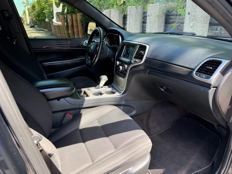Jeep Grand Cherokee Laredo 4x2 2019