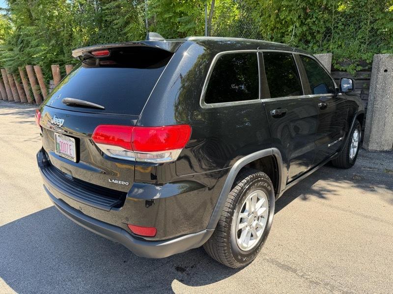 Jeep Grand Cherokee Laredo 4x2 2019