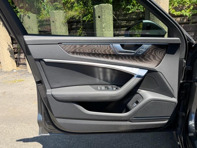 Audi A6 Premium Plus 55 TFSI quattro 2021