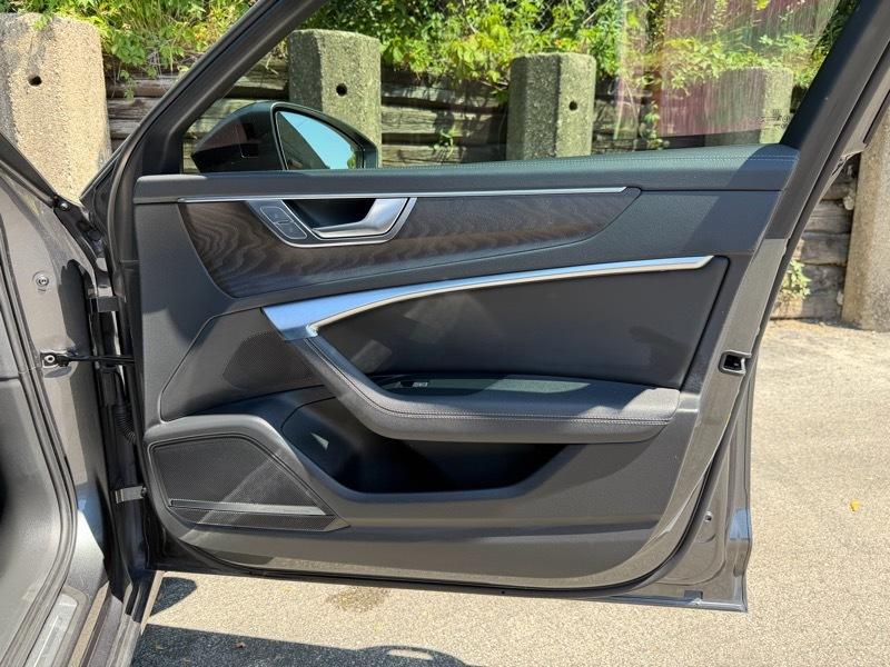 Audi A6 Premium Plus 55 TFSI quattro 2021