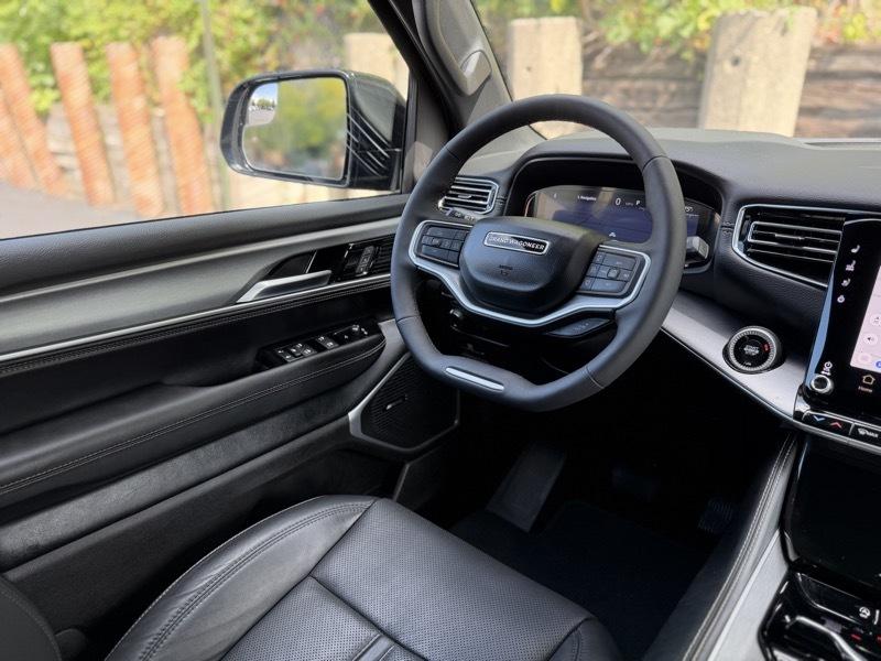 Jeep Wagoneer  2026
