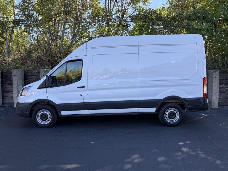 Ford Transit  2025