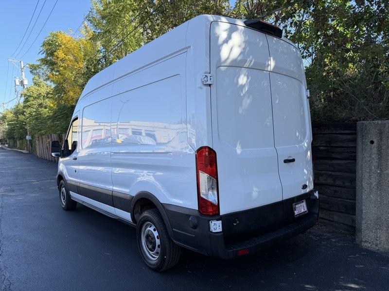 Ford Transit  2025