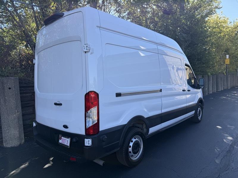 Ford Transit  2025