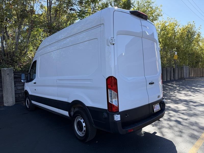 Ford Transit  2025