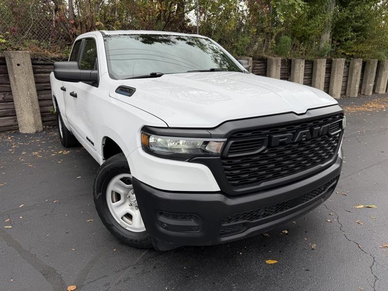 RAM 1500 Tradesman Quad Cab 4WD 2025