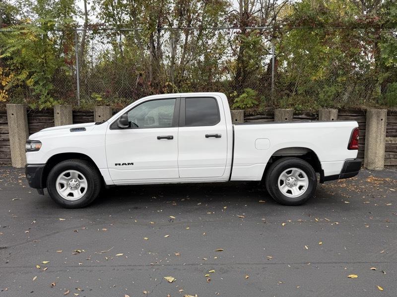 RAM 1500 Tradesman Quad Cab 4WD 2025
