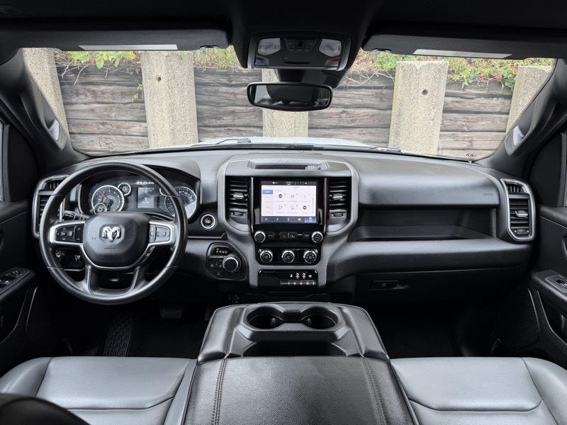 RAM 1500 Tradesman Quad Cab 4WD 2025