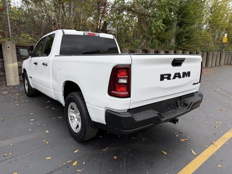 RAM 1500 Tradesman Quad Cab 4WD 2025