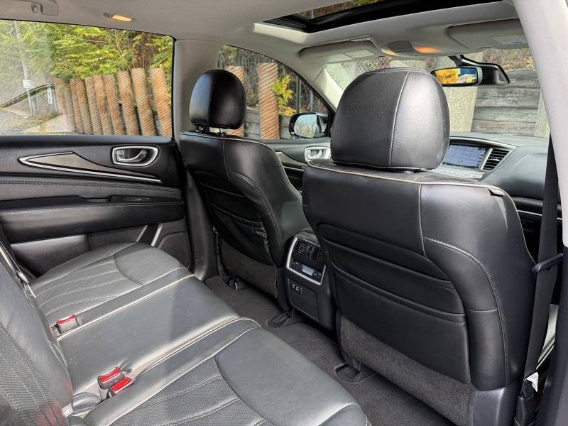 Infiniti QX60 LUXE AWD 2019