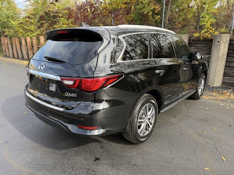 Infiniti QX60 LUXE AWD 2019
