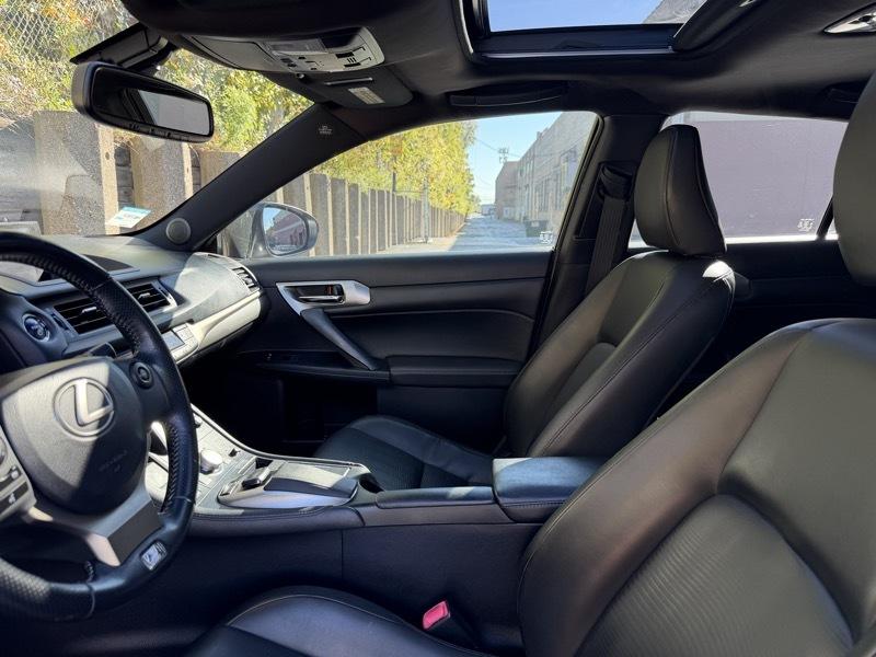 Lexus CT 200h Base 2015