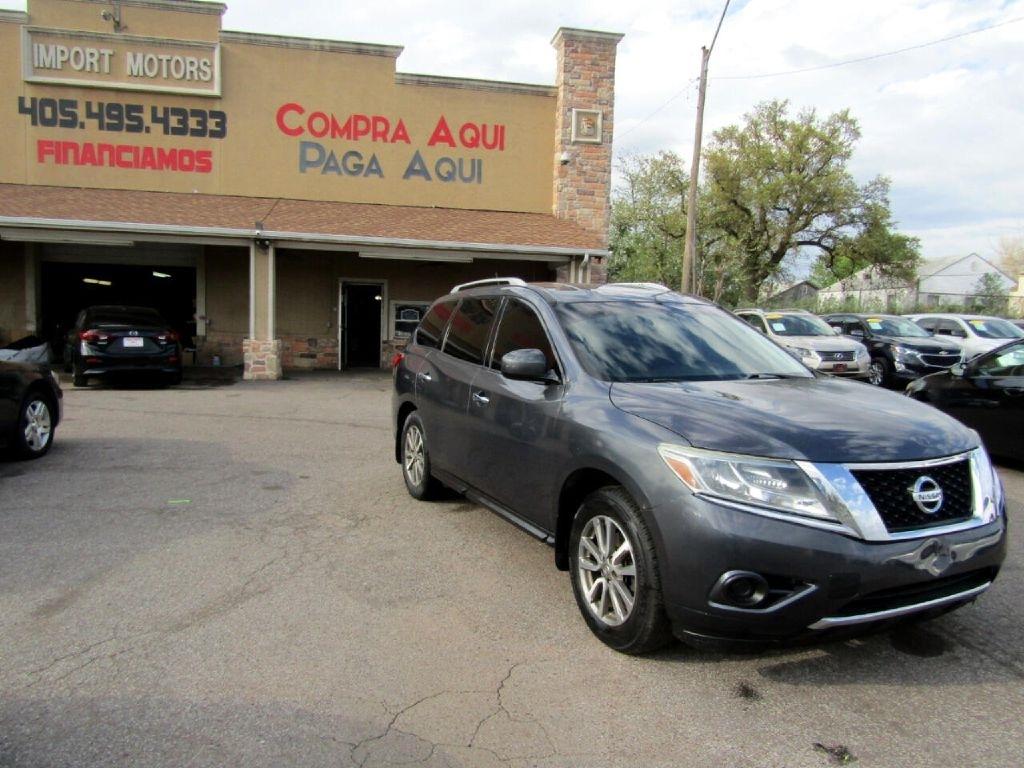 Nissan Pathfinder 4WD 4dr SV 2014