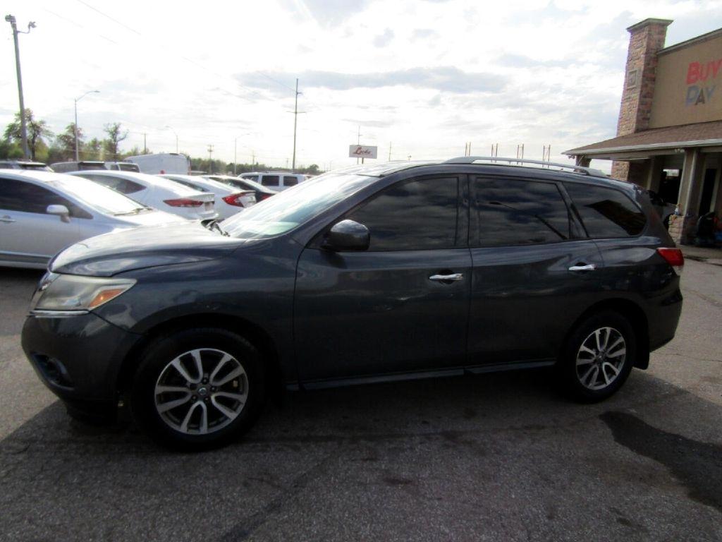 Nissan Pathfinder 4WD 4dr SV 2014