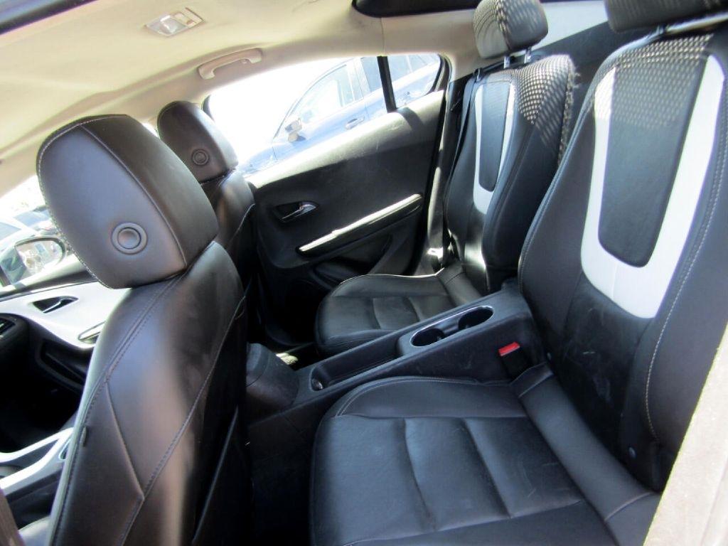 Chevrolet Volt  2012