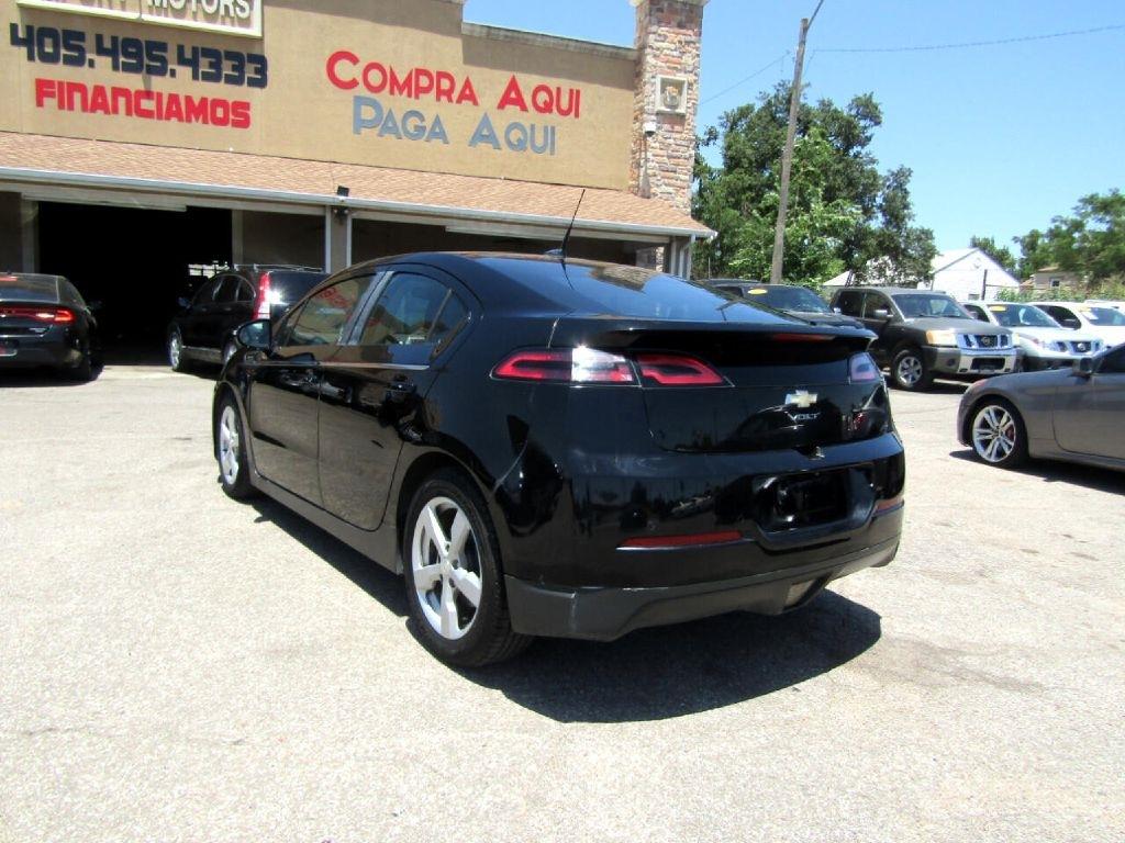 Chevrolet Volt  2012