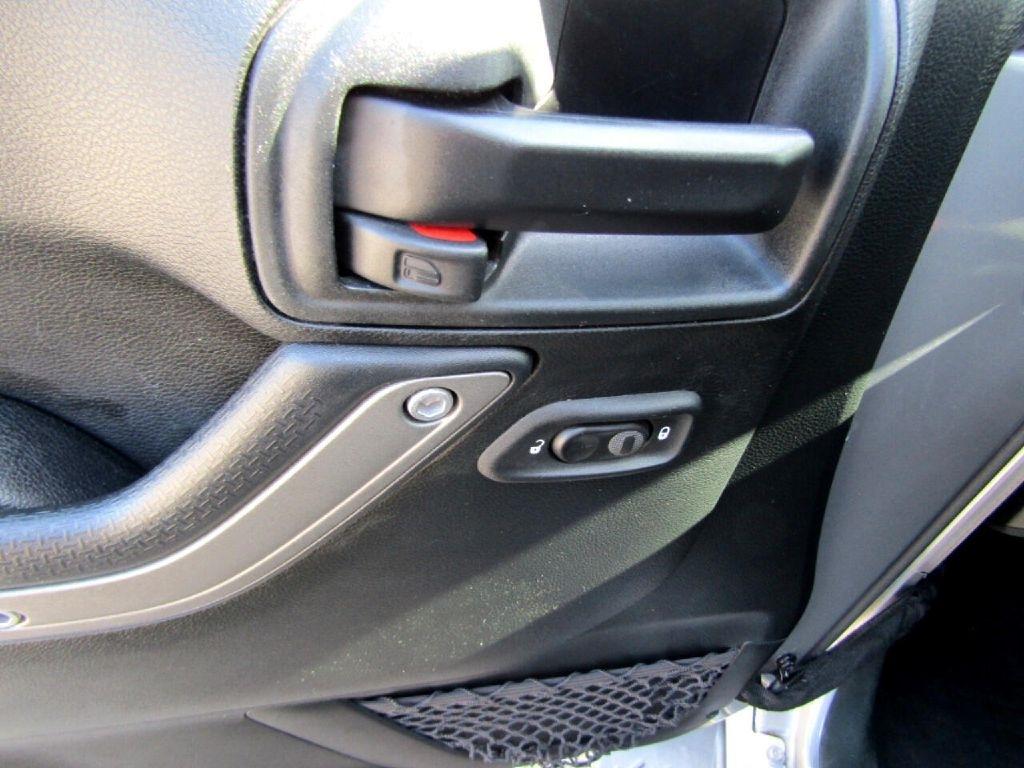 Jeep Wrangler Unlimited Sport 4WD 2017