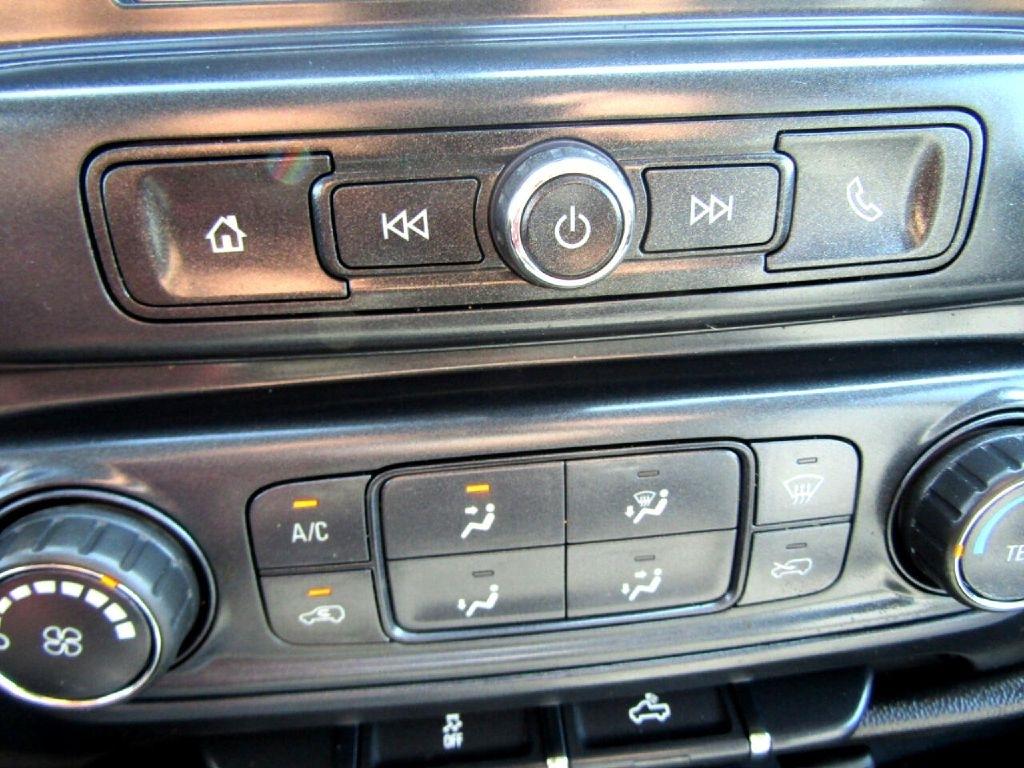 Chevrolet Silverado 1500  2018