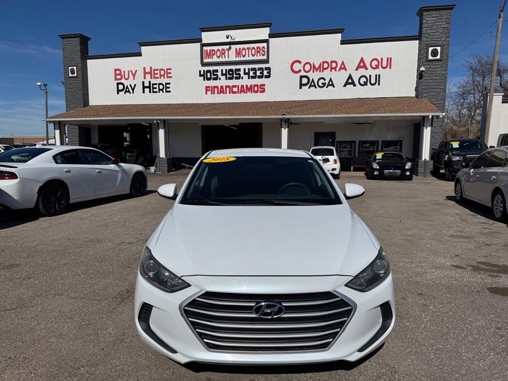 Hyundai Elantra SE 6AT 2018