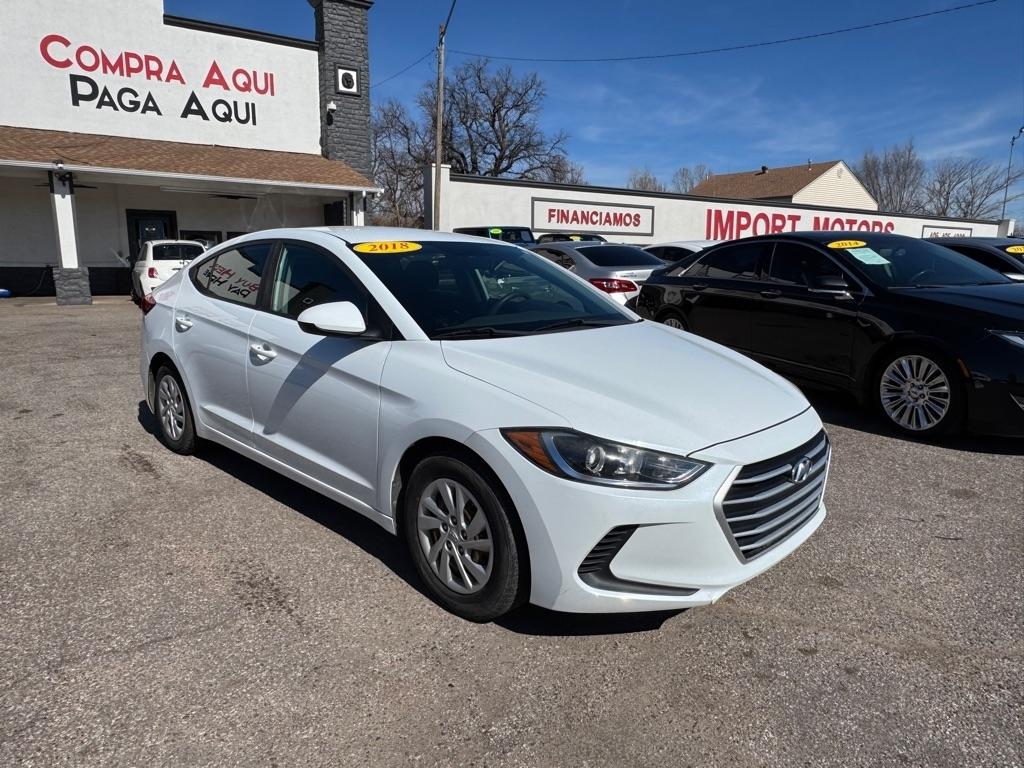Hyundai Elantra SE 6AT 2018