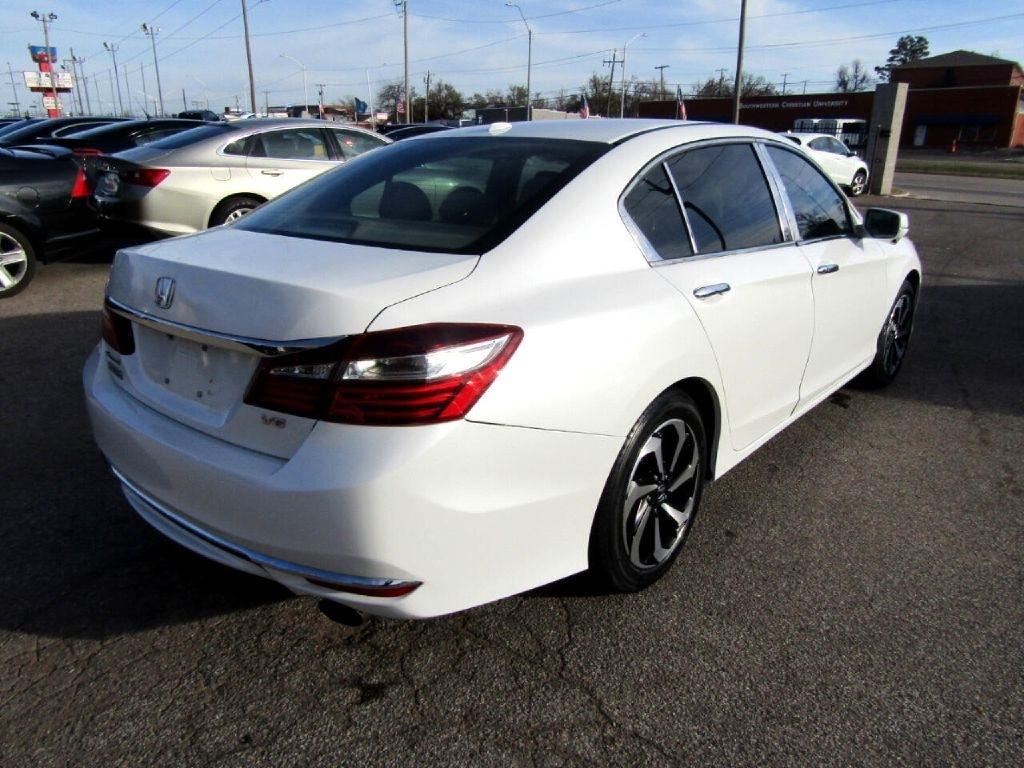 Honda Accord EX-L Sedan V6 6-Spd AT 2016
