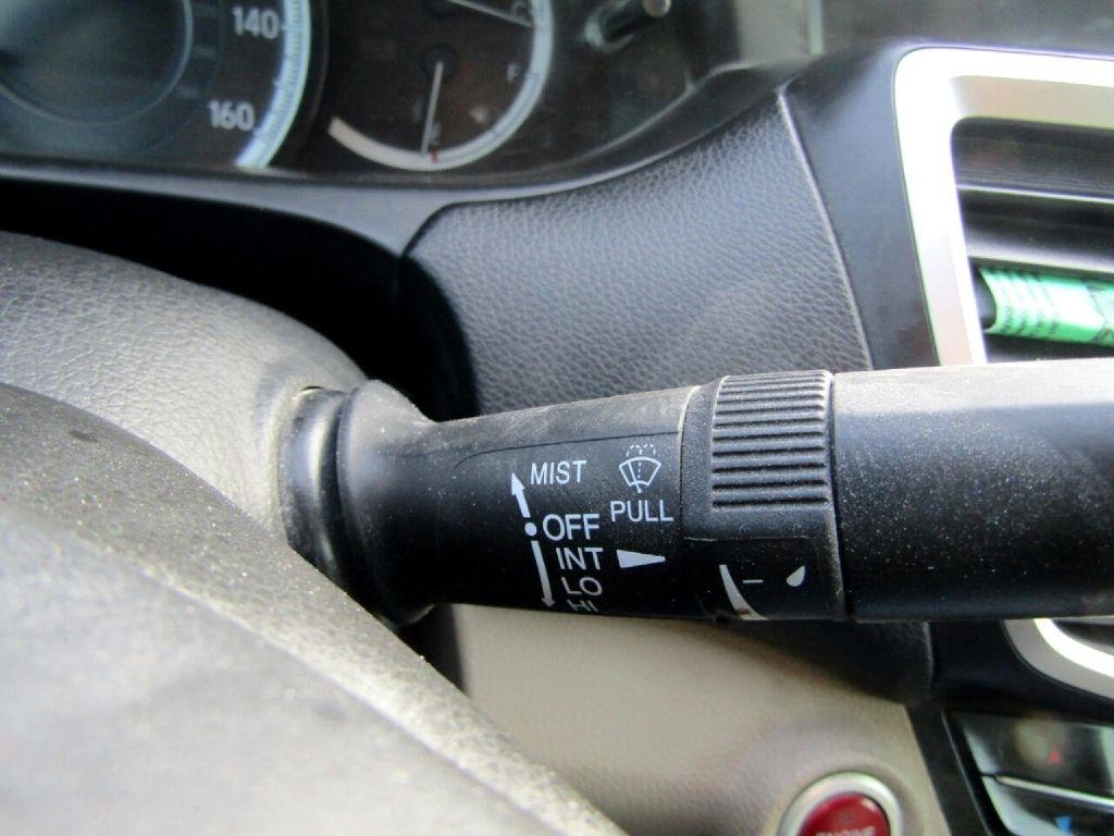 Honda Accord EX-L Sedan V6 6-Spd AT 2016