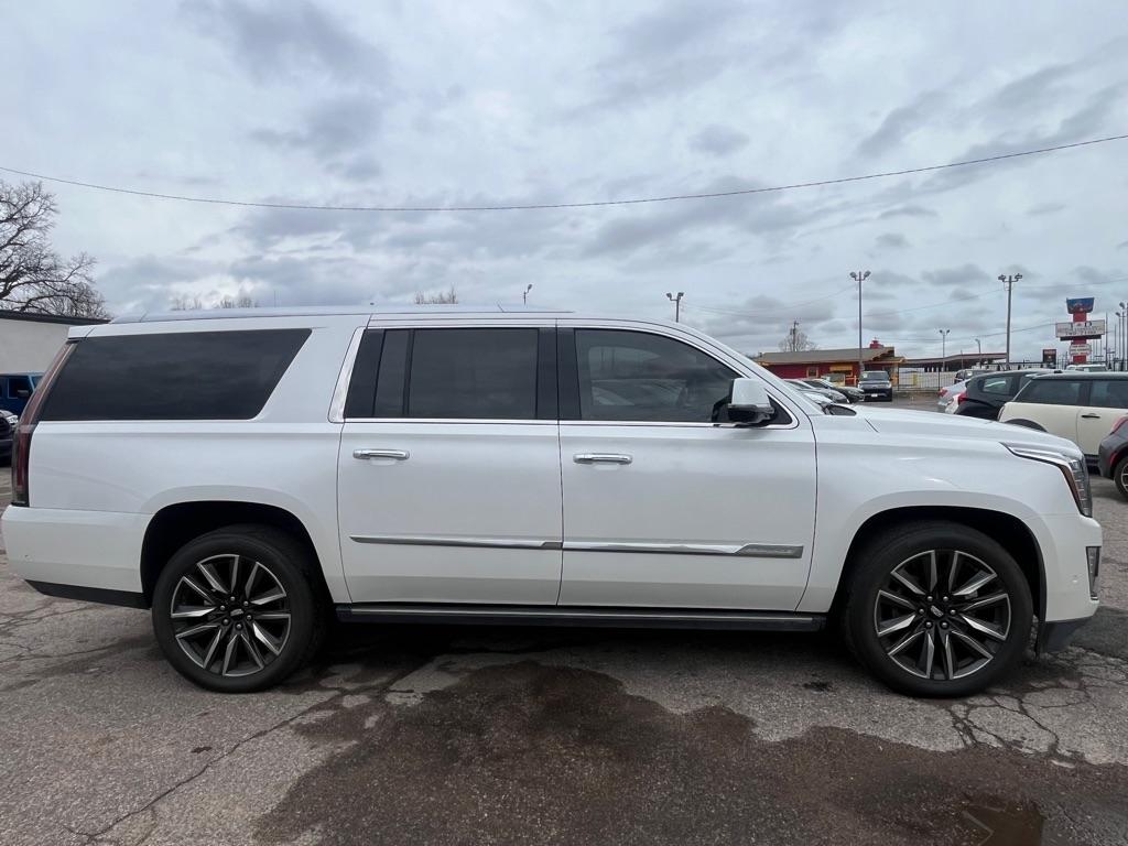 Cadillac Escalade ESV Premium Luxury 2017