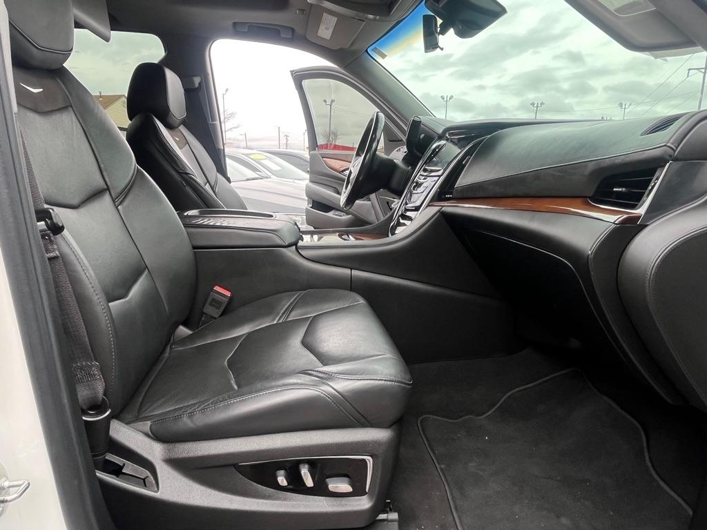 Cadillac Escalade ESV Premium Luxury 2017