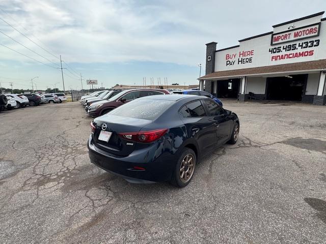Mazda MAZDA3 i Sport AT 4-Door 2017