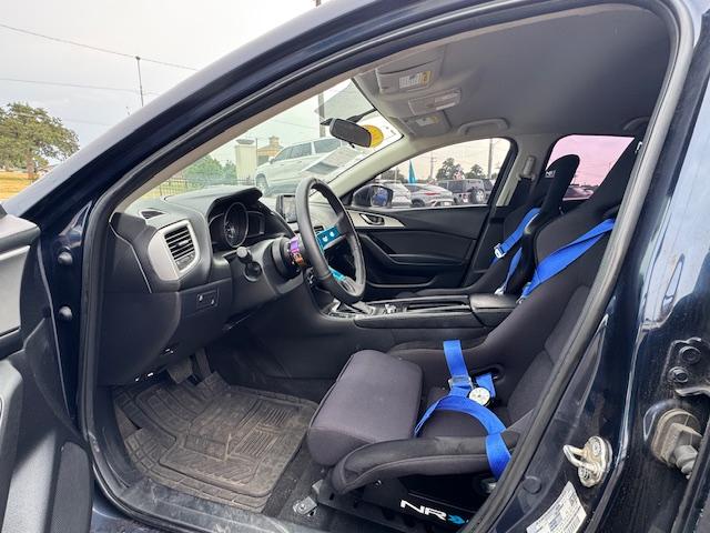 Mazda MAZDA3 i Sport AT 4-Door 2017