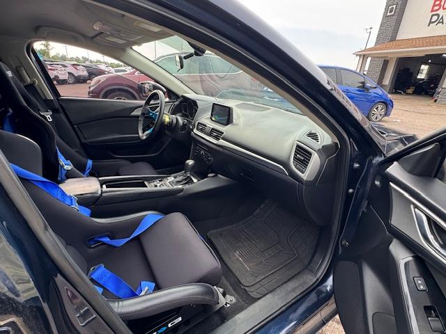 Mazda MAZDA3 i Sport AT 4-Door 2017