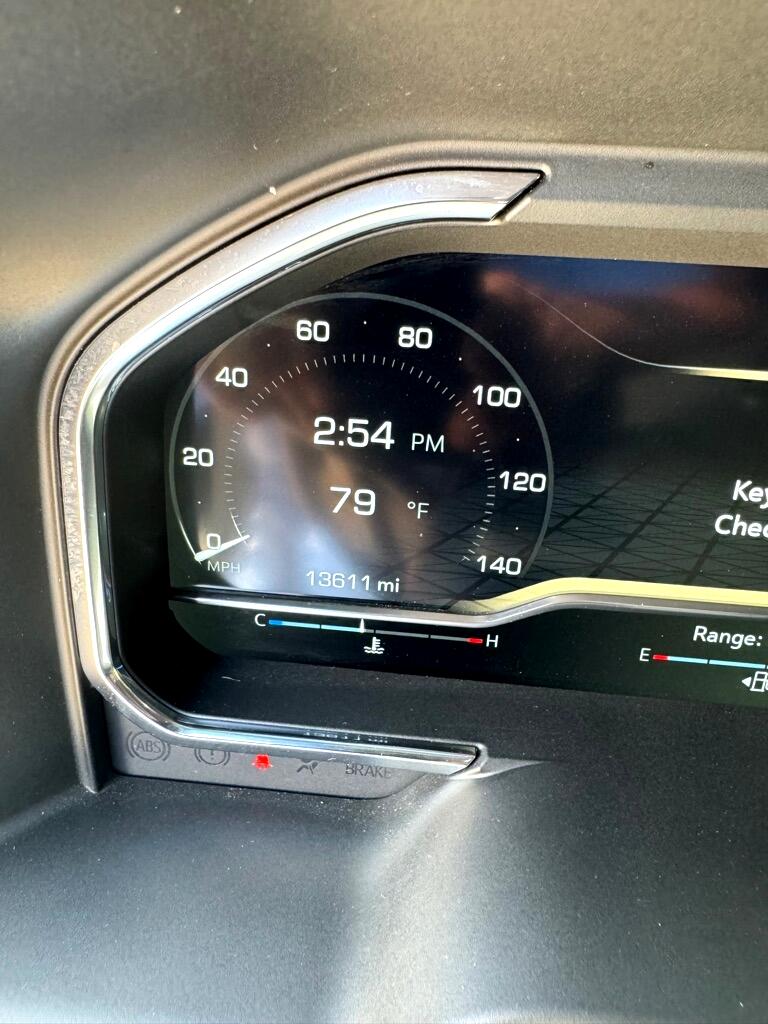 GMC Sierra 1500 AT4 Crew Cab 4WD 2024