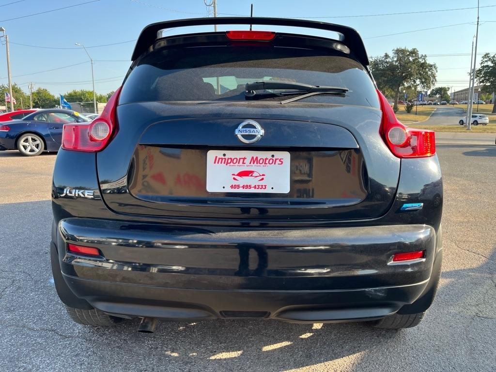 Nissan Juke S FWD 2014