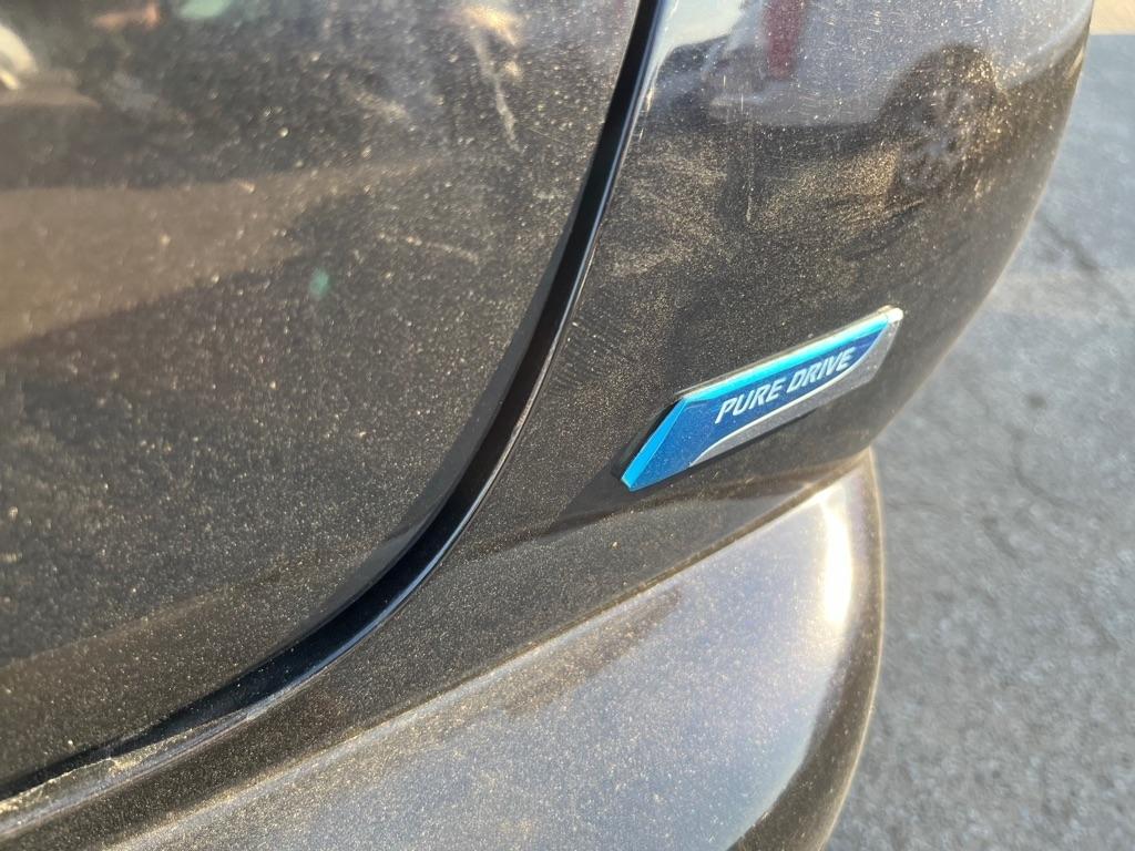 Nissan Juke S FWD 2014