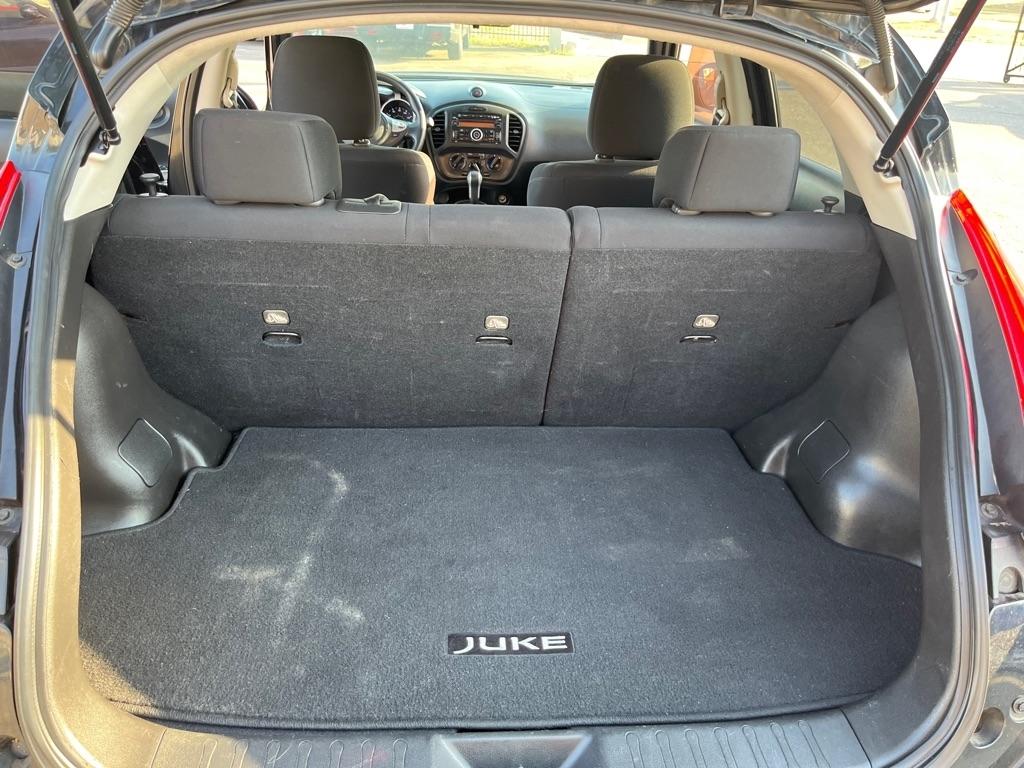 Nissan Juke S FWD 2014