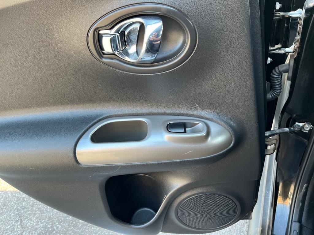 Nissan Juke S FWD 2014