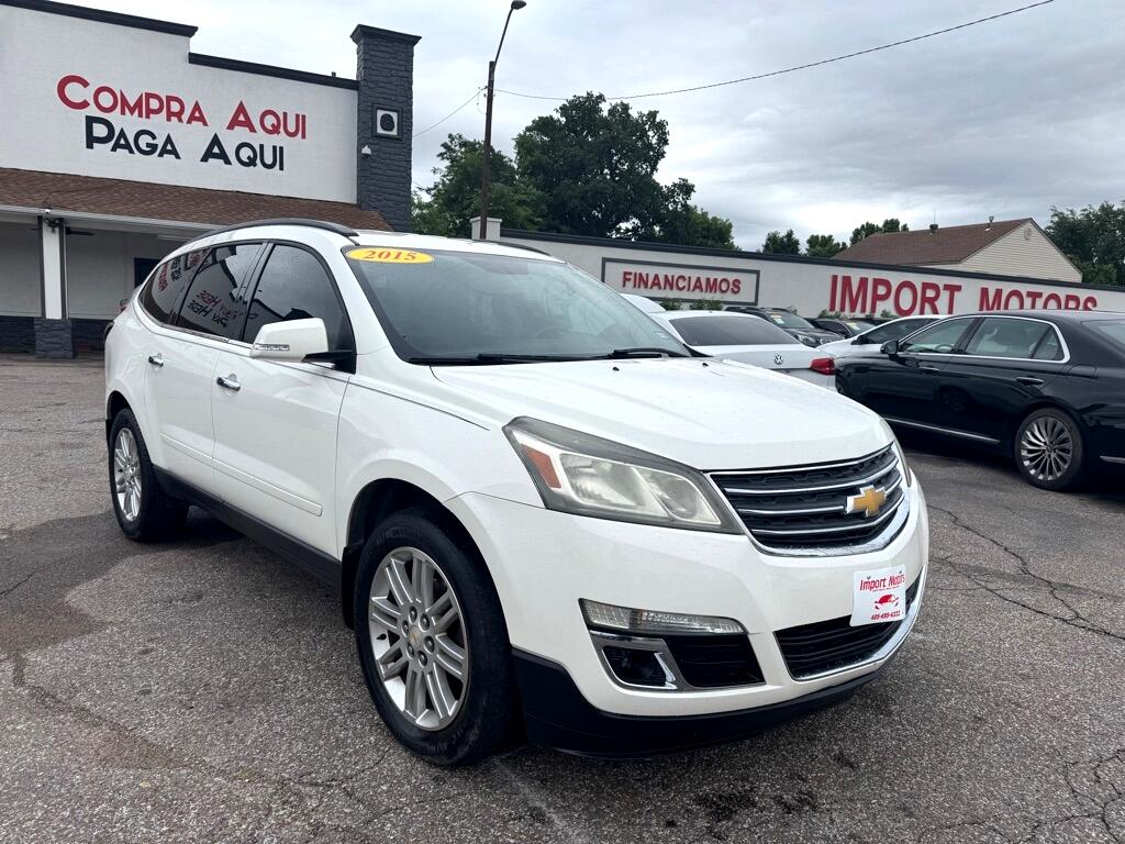 2015 Chevrolet Traverse 1LT photo 3