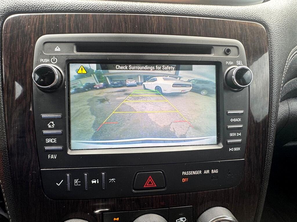 2015 Chevrolet Traverse 1LT photo 9