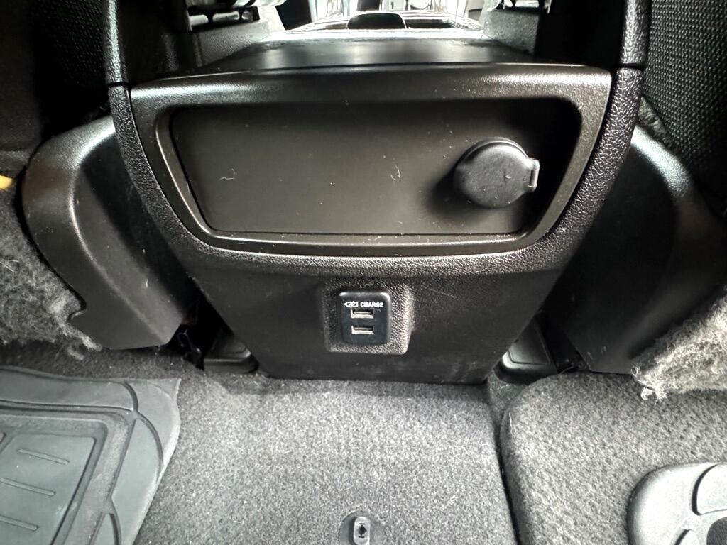 2015 Chevrolet Traverse 1LT photo 11