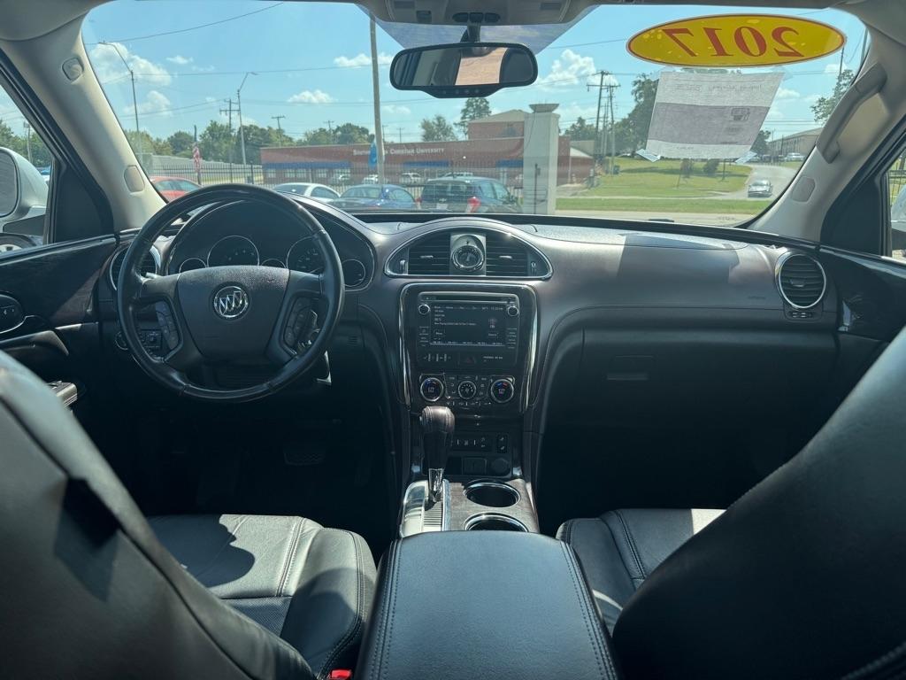 Buick Enclave FWD 4dr Leather 2017