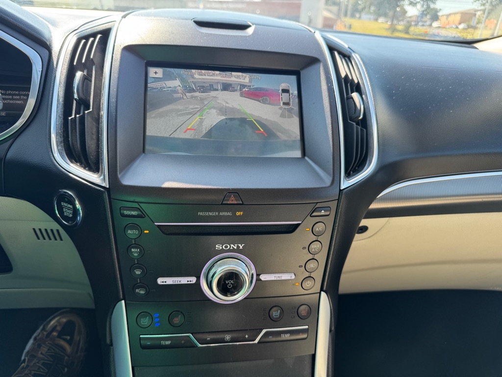 2018 Ford Edge Titanium photo 13