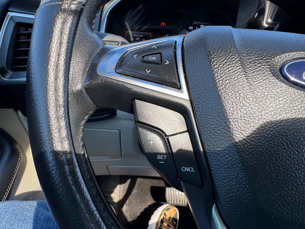 2018 Ford Edge Titanium photo 15
