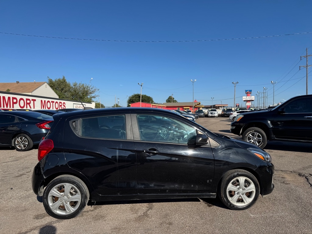 2021 Chevrolet Spark LS photo 4